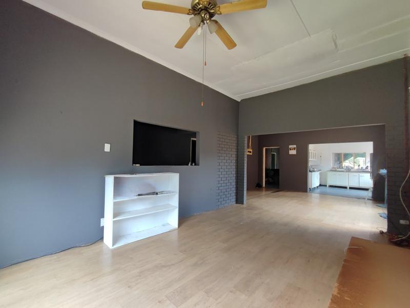 5 Bedroom Property for Sale in Prestbury KwaZulu-Natal