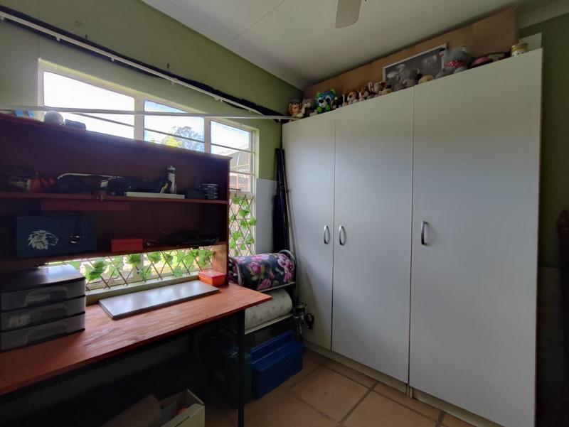 5 Bedroom Property for Sale in Prestbury KwaZulu-Natal