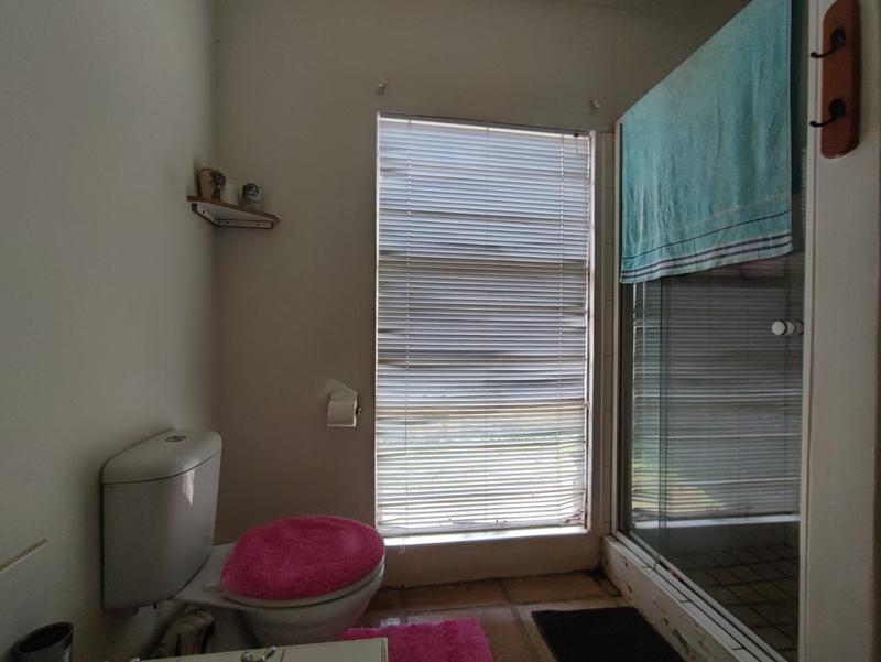 5 Bedroom Property for Sale in Prestbury KwaZulu-Natal