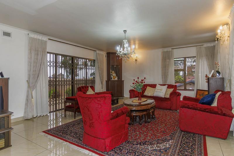 6 Bedroom Property for Sale in Reservoir Hills KwaZulu-Natal