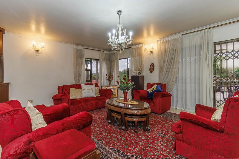 6 Bedroom Property for Sale in Reservoir Hills KwaZulu-Natal