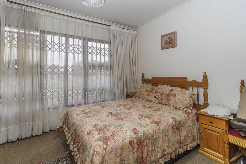 6 Bedroom Property for Sale in Reservoir Hills KwaZulu-Natal