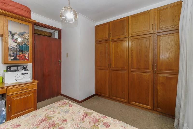 6 Bedroom Property for Sale in Reservoir Hills KwaZulu-Natal