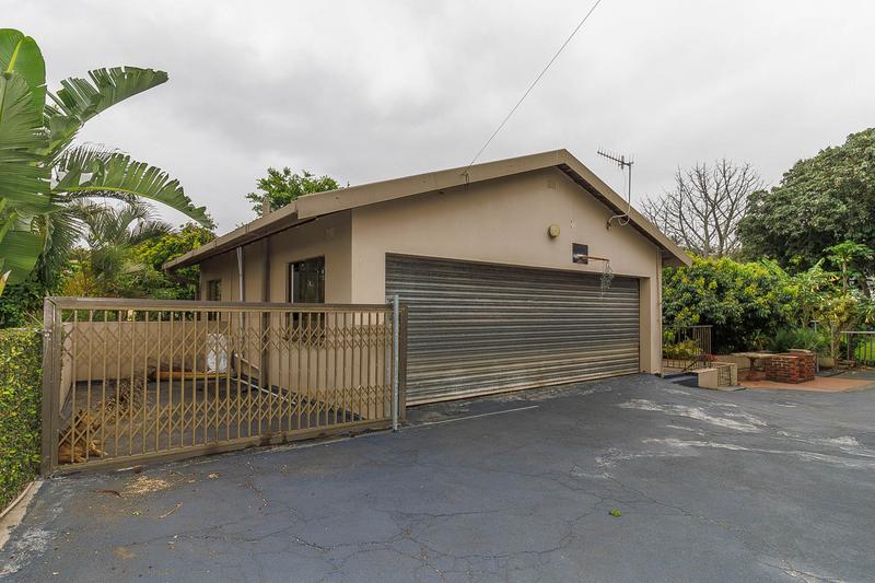 6 Bedroom Property for Sale in Reservoir Hills KwaZulu-Natal