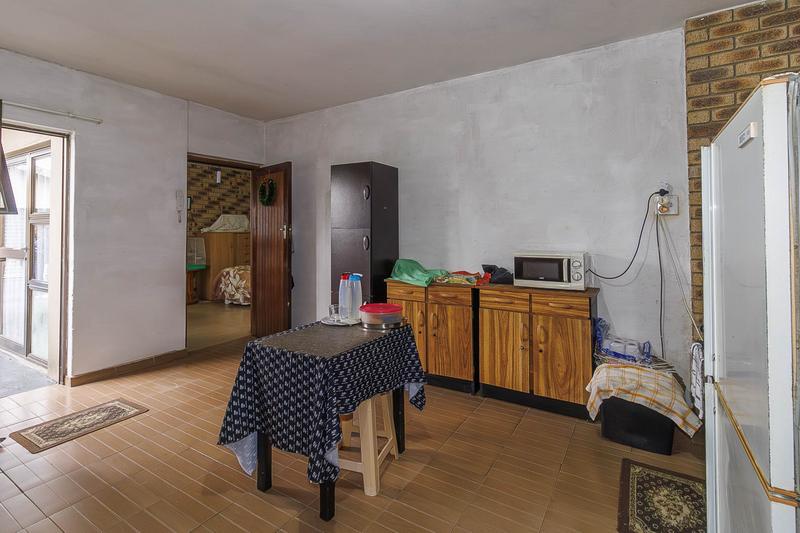 6 Bedroom Property for Sale in Reservoir Hills KwaZulu-Natal