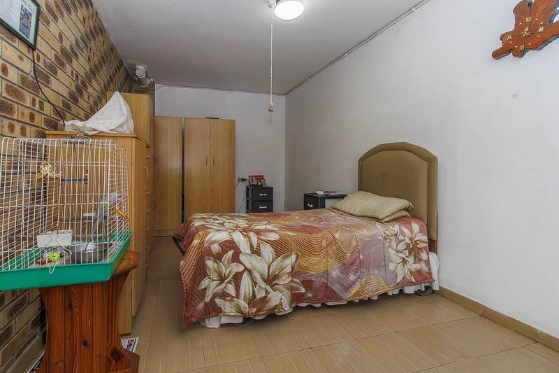 6 Bedroom Property for Sale in Reservoir Hills KwaZulu-Natal