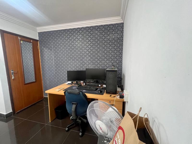 3 Bedroom Property for Sale in Reservoir Hills KwaZulu-Natal