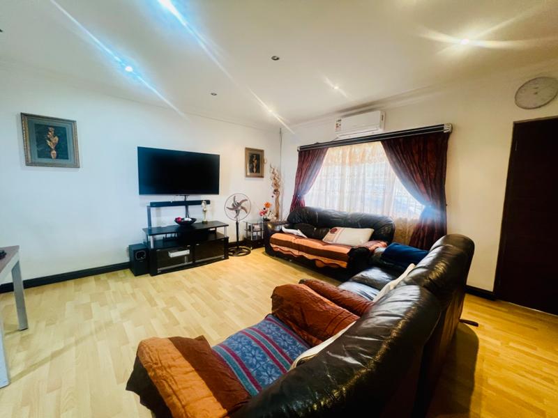 4 Bedroom Property for Sale in Reservoir Hills KwaZulu-Natal