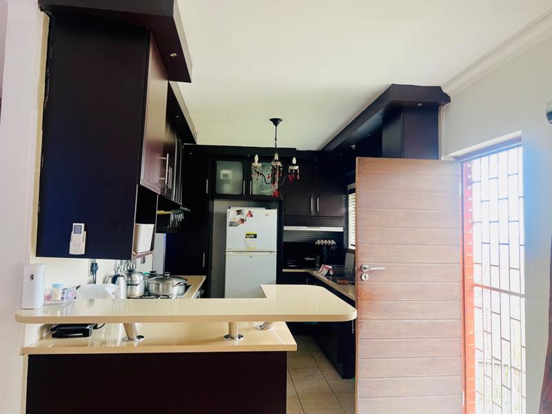 4 Bedroom Property for Sale in Reservoir Hills KwaZulu-Natal