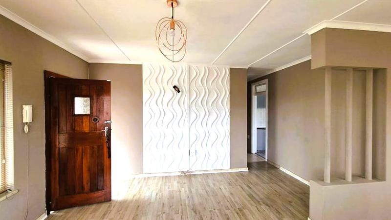3 Bedroom Property for Sale in Kharwastan KwaZulu-Natal