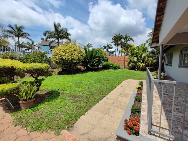 3 Bedroom Property for Sale in Kharwastan KwaZulu-Natal