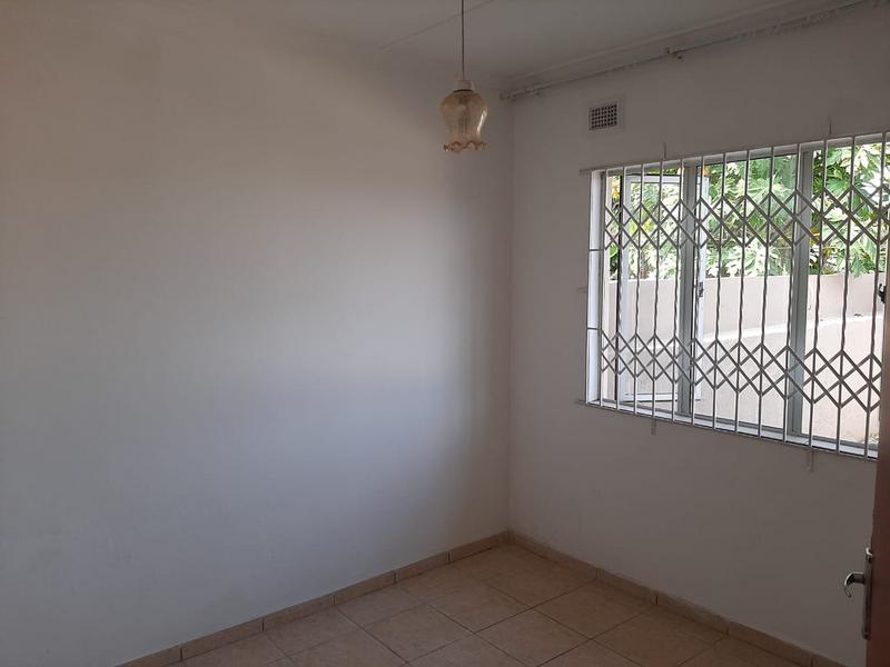 2 Bedroom Property for Sale in Newlands West KwaZulu-Natal