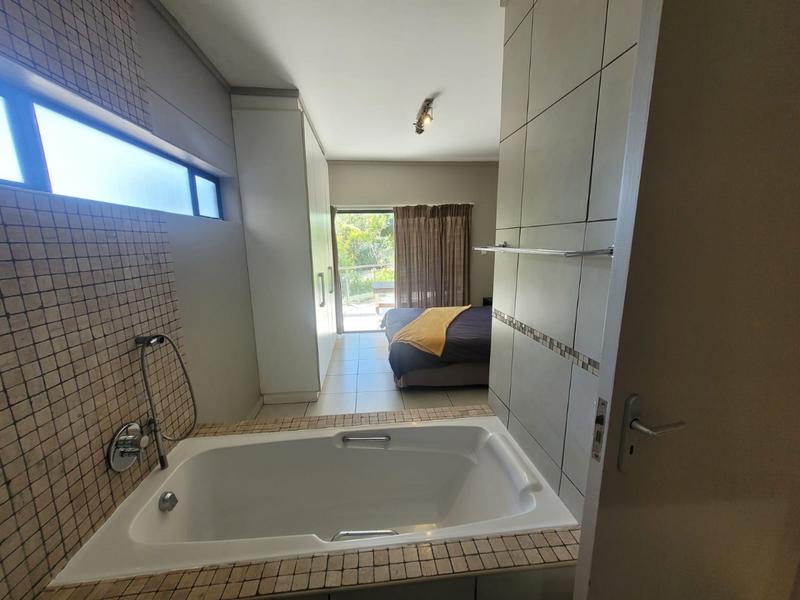 3 Bedroom Property for Sale in Lawrence Rocks KwaZulu-Natal