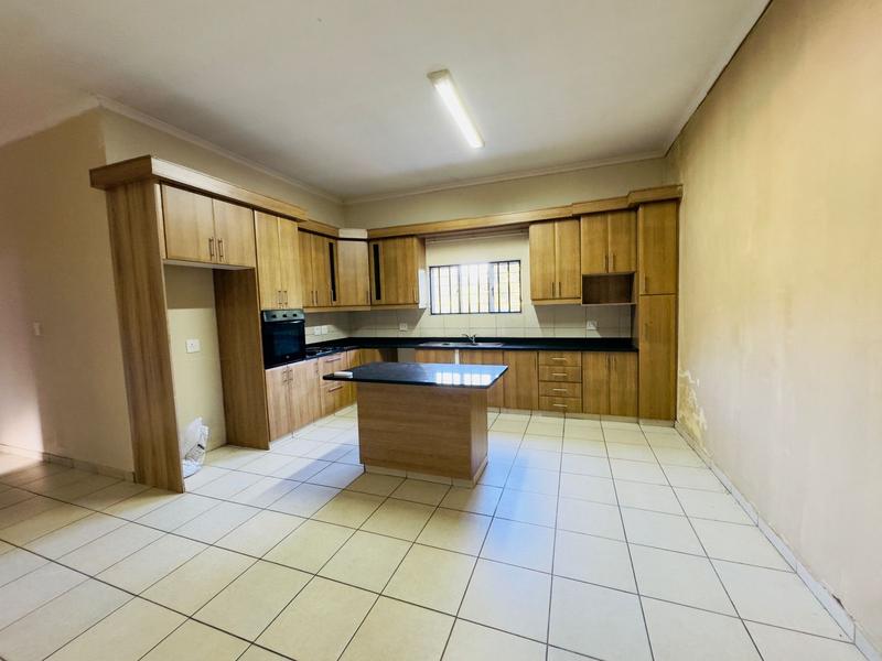 To Let 3 Bedroom Property for Rent in Reservoir Hills KwaZulu-Natal