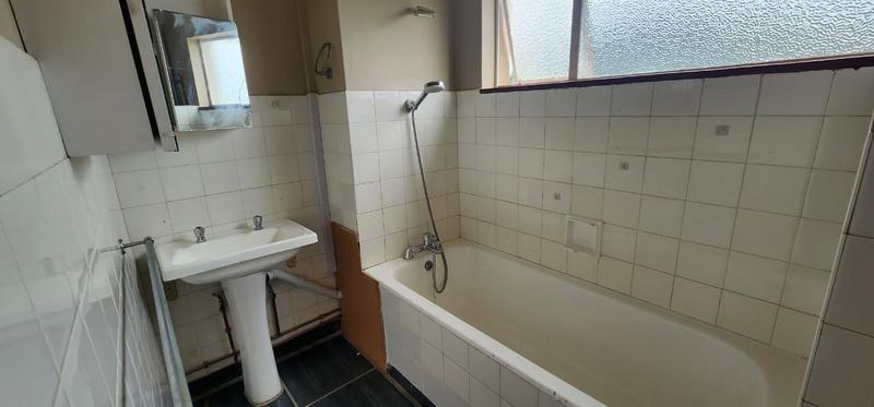 2 Bedroom Property for Sale in Saiccor Village KwaZulu-Natal