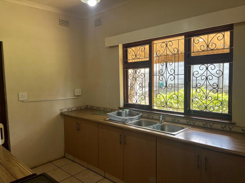 To Let 2 Bedroom Property for Rent in Sea Park KwaZulu-Natal