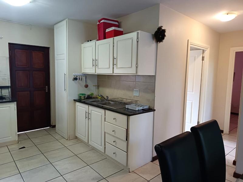 To Let 2 Bedroom Property for Rent in Howick KwaZulu-Natal