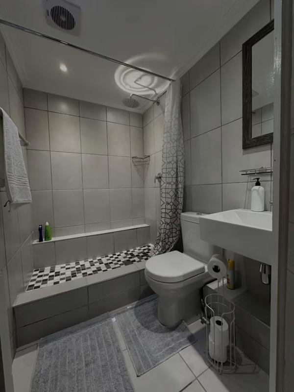 2 Bedroom Property for Sale in Umhlanga Rocks KwaZulu-Natal