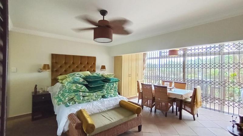 1 Bedroom Property for Sale in Umhlanga Rocks KwaZulu-Natal