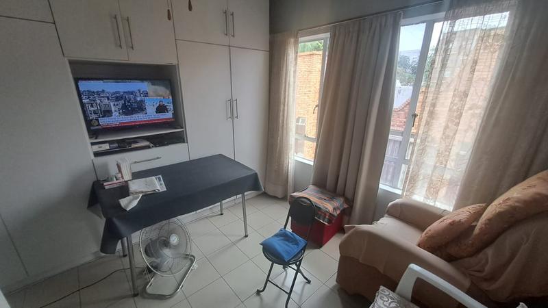 1 Bedroom Property for Sale in Overport KwaZulu-Natal