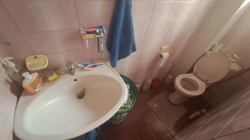 1 Bedroom Property for Sale in Overport KwaZulu-Natal