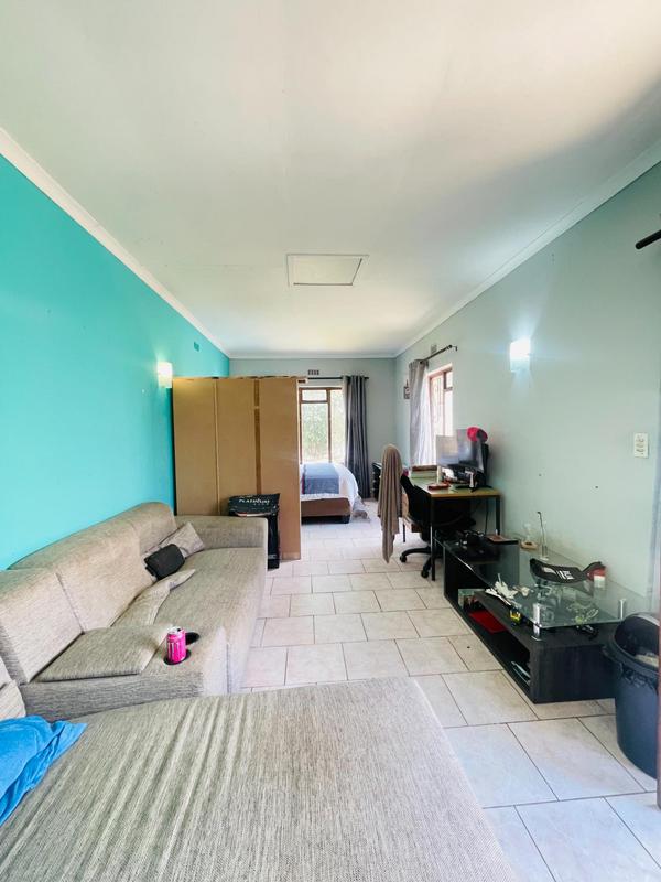 3 Bedroom Property for Sale in Yellowwood Park KwaZulu-Natal