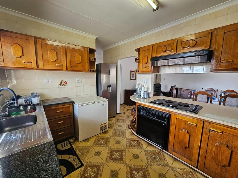 3 Bedroom Property for Sale in Dawncrest KwaZulu-Natal