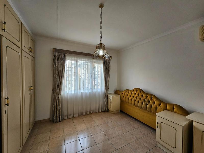 3 Bedroom Property for Sale in Dawncrest KwaZulu-Natal