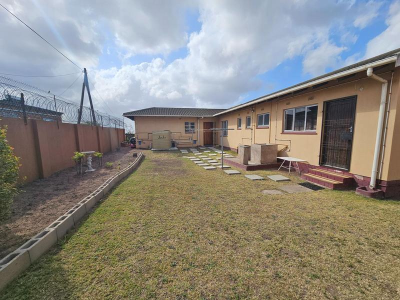 3 Bedroom Property for Sale in Dawncrest KwaZulu-Natal