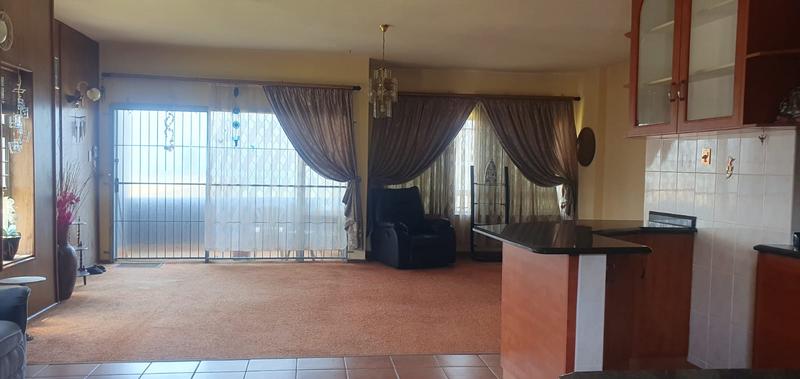 To Let 3 Bedroom Property for Rent in Umkomaas KwaZulu-Natal