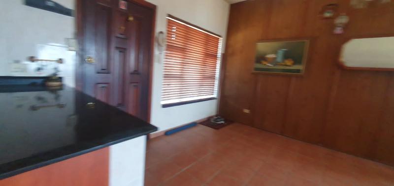 To Let 3 Bedroom Property for Rent in Umkomaas KwaZulu-Natal