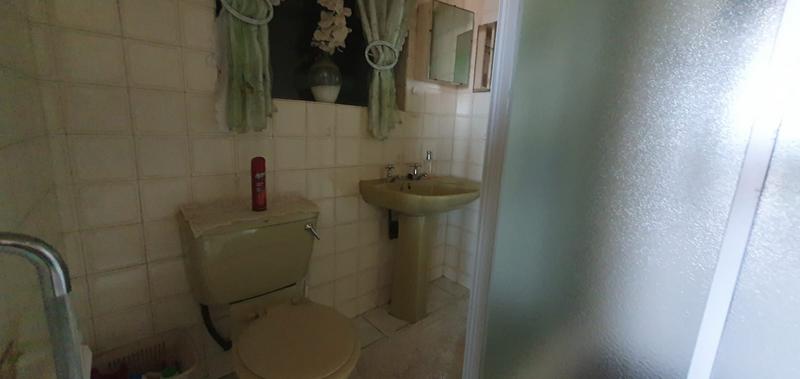 To Let 3 Bedroom Property for Rent in Umkomaas KwaZulu-Natal