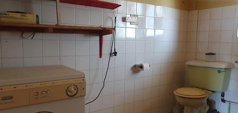 To Let 3 Bedroom Property for Rent in Umkomaas KwaZulu-Natal