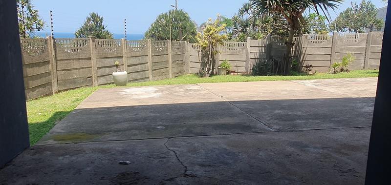 To Let 3 Bedroom Property for Rent in Umkomaas KwaZulu-Natal