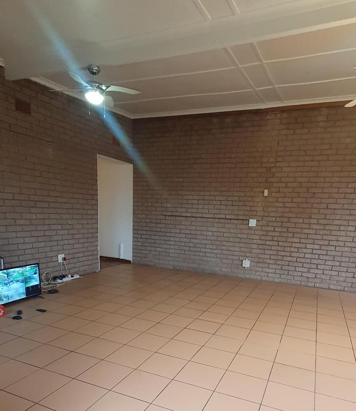 To Let 3 Bedroom Property for Rent in Widenham KwaZulu-Natal