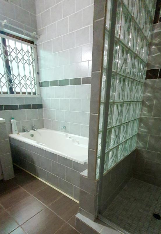 To Let 3 Bedroom Property for Rent in Widenham KwaZulu-Natal