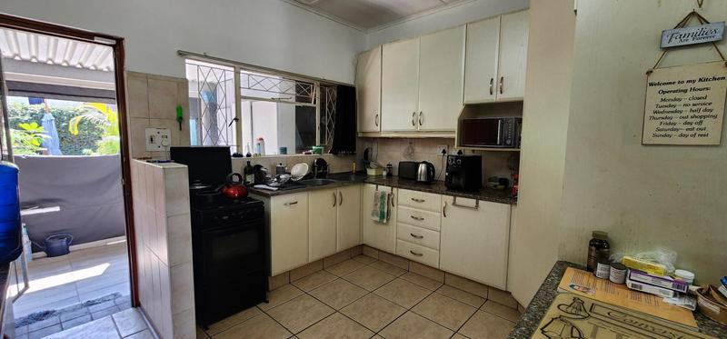 2 Bedroom Property for Sale in Umkomaas KwaZulu-Natal