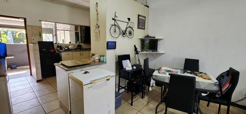 2 Bedroom Property for Sale in Umkomaas KwaZulu-Natal