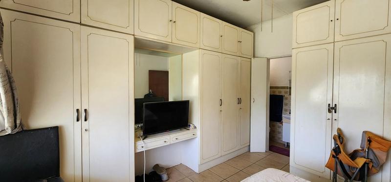 2 Bedroom Property for Sale in Umkomaas KwaZulu-Natal