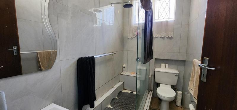 2 Bedroom Property for Sale in Umkomaas KwaZulu-Natal