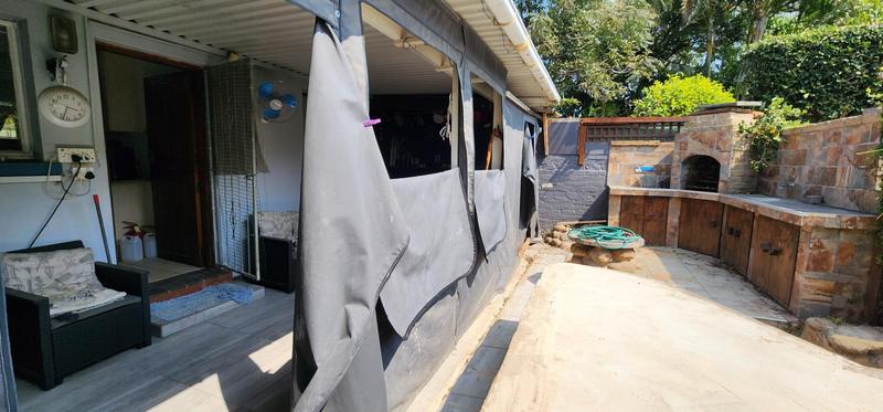 2 Bedroom Property for Sale in Umkomaas KwaZulu-Natal