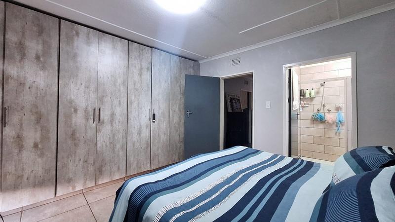 4 Bedroom Property for Sale in Glencoe KwaZulu-Natal