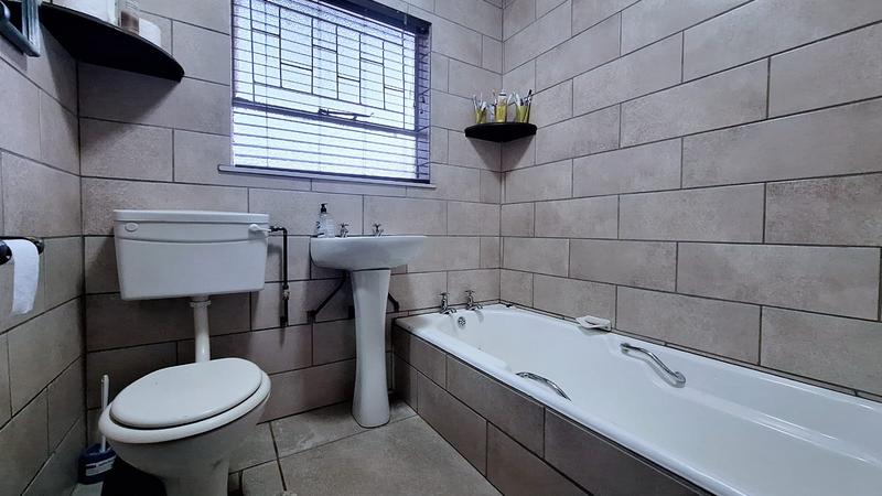 4 Bedroom Property for Sale in Glencoe KwaZulu-Natal