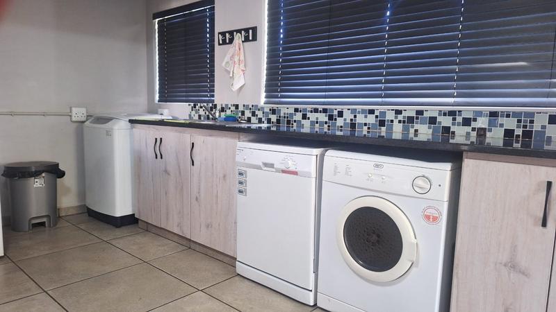 4 Bedroom Property for Sale in Glencoe KwaZulu-Natal