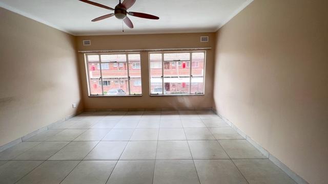 To Let 2 Bedroom Property for Rent in Malvern KwaZulu-Natal