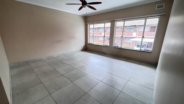 To Let 2 Bedroom Property for Rent in Malvern KwaZulu-Natal