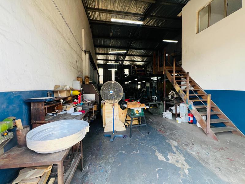 Commercial Property for Sale in Amanzimtoti KwaZulu-Natal