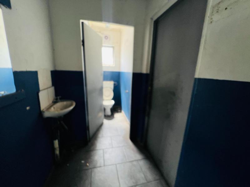 Commercial Property for Sale in Amanzimtoti KwaZulu-Natal