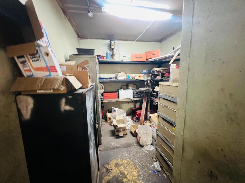 Commercial Property for Sale in Amanzimtoti KwaZulu-Natal