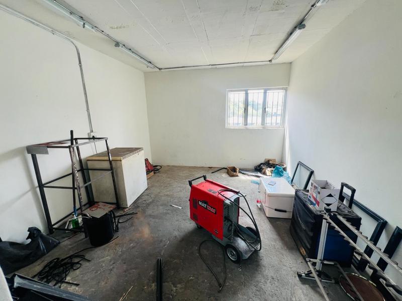 Commercial Property for Sale in Amanzimtoti KwaZulu-Natal